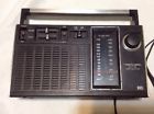 12-665 Realistic Vintage Super Selective Portable Radio
