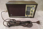 12-689b Vintage Realistic Wood Grain Retro Radio Cord 12-689b Vintage Realistic Wood Grain Retro Radio Cord