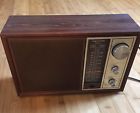 12-690b Realistic Vintage Solid State