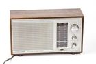 Mta-15 12-895 Realistic Vintage Am Fm Table Radio Model Works Great