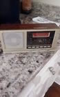 3657cmp Soundesign Electronic Clock Radio Vintage