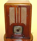 5r135 Zenith Antique Tombstone Art Deco Tube Radio Original Condition Works 5r135 Zenith Antique Tombstone Art Deco Tube Radio Original Condition Works