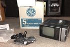 5xp-5222x Ge Vinta Portable Analog Tv With Am Fm Radio Power