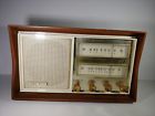 6535 Vintage Channel Master Super Fringe Tube Radio Works