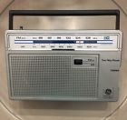 7-2665b Ge Portable Radio Ac Battery Powered