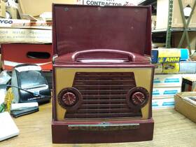 5f11-n Admiral Vtg Am Portable Tube Radio Bakelite Cabinet Ac Dc Battery P&r Lot