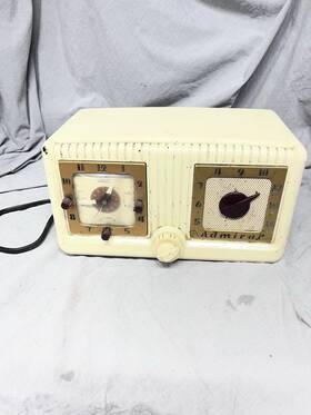 Admiral 5g23 Vintage 5g 23 Clock Radio Appears To Work Does Not Chicago I