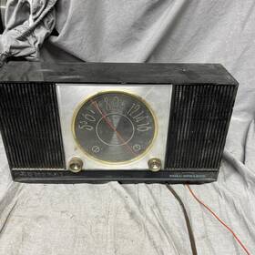 Ly3321 Admiral Y3321 Vintage Am Dual Speaker Radio Table Top Mod Parts Or Displa