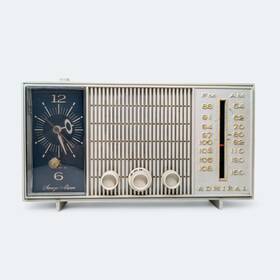 Yg583 Admiral Vintage Clock Tube Table Radio Solid State Am/fm Tested Great