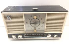 Yhc621 Admiral Vintage Dual Speaker Clock Radio Model Japan Tested/works