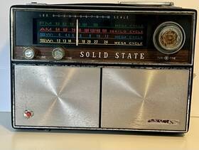 Tr-1204 Air Castle Aircastle Solid State Radio Fm/afc/am/sw/sw2. Vintage Parts/repair Only