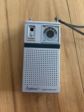Tr5001 Applause Vintage 2-band Receiver Am/fm Portable Radio