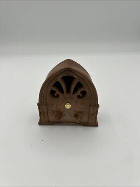 Ar-1930 Arrow Mini Cathedral Transistor Radio Desktop Am Novelty Tabletop 4.25 Inch Vintage