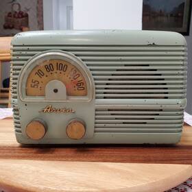 Arvin 359-t Rare Vintage 1949 Radio Working / Many Stations