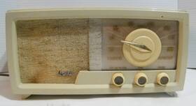760tam Arvin Vintage Tube Am Radio