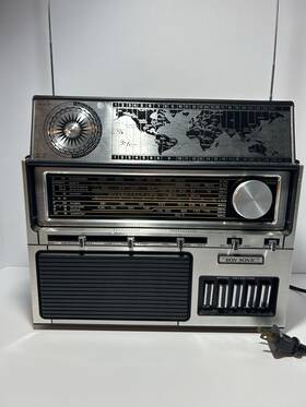 H1550 Bon Sonic Vintage World Band Radio Am Fm Sw Vhc-works- Made In Hong Kong