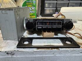 Blm-105031 British Leyland 2bfmbl. Vintage Am/fm Car Radio Tested. #blm-105031. Used. Kt1253 Blm-105031 British Leyland 2bfmbl. Vintage Am/fm Car Radio Tested. #blm-105031. Used. Kt1253