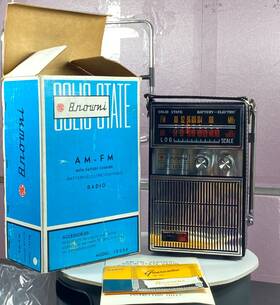 1899r Browni Vintage Radio New Old Stock Am Fm Battery Charger Unused With Box