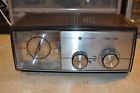 C45058 Ge Vinta Neral Electric Solid State Radio Alarm Clock Model
