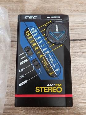 Fmw-1095 Cec Vtg Handheld Am/fm Stereo Radio Belt Clip Model New Old Stock
