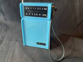 6242a Channel Master Vintage Blue Transistor Radio Am Fm Portable With 20 Inch Antenna