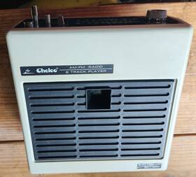 Tr-900 Chelco Rare Vintage Am /fm Radio 8 Tracks Player