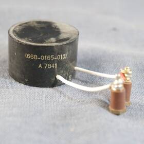 668-0165-010 Collins Radio 440 Microhenry Uh Inductor Choke P/n