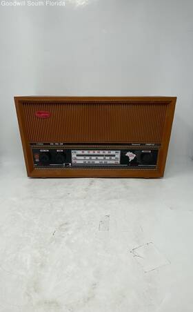 Crmif-32 Companheiro Vintage Itamarati Brown 3 Bands Portable Radio