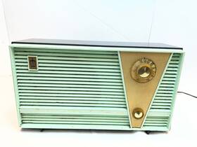 48-8257 Coronado Tube Radio Mint Green Mcm Model Ra - Parts Or Repair