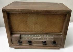6a76 Coronado Vintage Radio Receiver