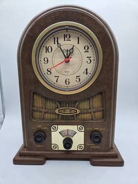 Cr-2515 Cosmo Vintage Nostalgia Fm/am Analogue Alarm Clock Radio Cr2515 - All Working