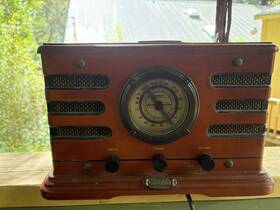 Cr19.c Crosley Collectors Edition Am/fm Radio Cassette Player Limited