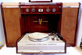 Sph-100 Crown Rare 1963 12 Transistor Stereo Radio/phonograph - See Description