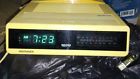 D2222-17 Magnavox Vintage Am Fm