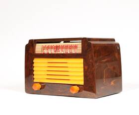 A-502 Dewald Vintage A502 Catalin Radio In Heavily Marbled Cabinet Gorgeous Works