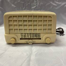 Jd-519 Dewald Vintage 1900s Am Tube Radio Still Turns On
