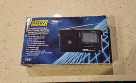 2980 Electro Brand Vintage Stereo Radio 10 Band Model With Case Dual Power
