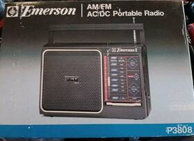 P3808 Emerson 025806010183 New Vtg Am/fm Portable Radio Ac/dc