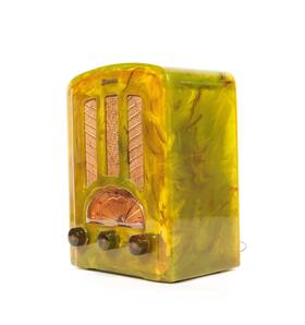 Au-190 Emerson Vintage Catalin Radio In Heavily Marbleized Green Cabinet Works