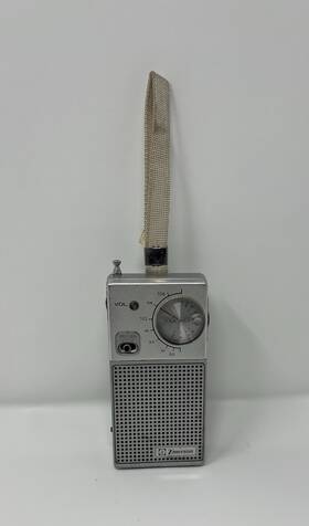 P3751b Emerson Rare Vintage Fm/am 2 Band Transistor Receiver Taiwan Works