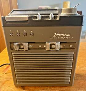 Pta-129a Emerson Vintage Am/fm Radio 8 Track Player Portable Midcentury