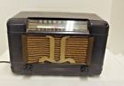 Et-064 Farnsworth Vintage Tube Radio Bakelite Model Et-064 Farnsworth Vintage Tube Radio Bakelite Model