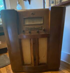 S-7403-6 Firestone Floor Model Radio Analog Tuning Push Button Wood Cabinet