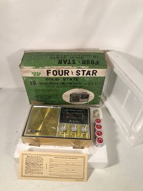 Fs-1512 Four Star Vintage Solid State Am Fm Radio Rare New W Box Made In Japan