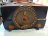G725 Zenith Vintage Radio Model