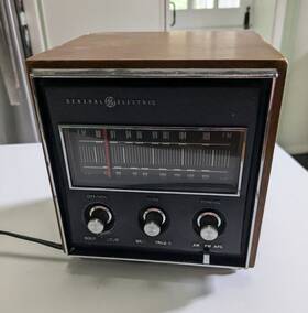 12280a Ge Vintage General Electric Am Fm Radio Model