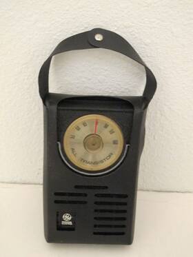 1710a Ge General Electric Am Radio Model Black With Case