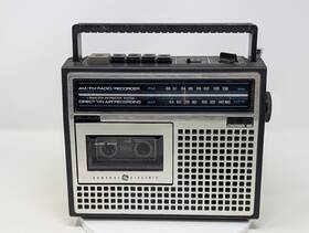 3-5238a Ge General Electric Portable Am Fm Cassette Recorder/radio Tested Works