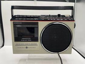 3-5244b Ge 3-5244c General Electric Am/fm Radio Cassette Player Model Clean Tested Read