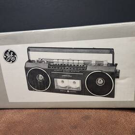 3-5282 Ge Nib Vintage Ultra Mini Am Fm Stereo Cassette Recorder